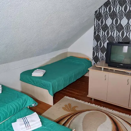 Bezho Apartment Ljubanista